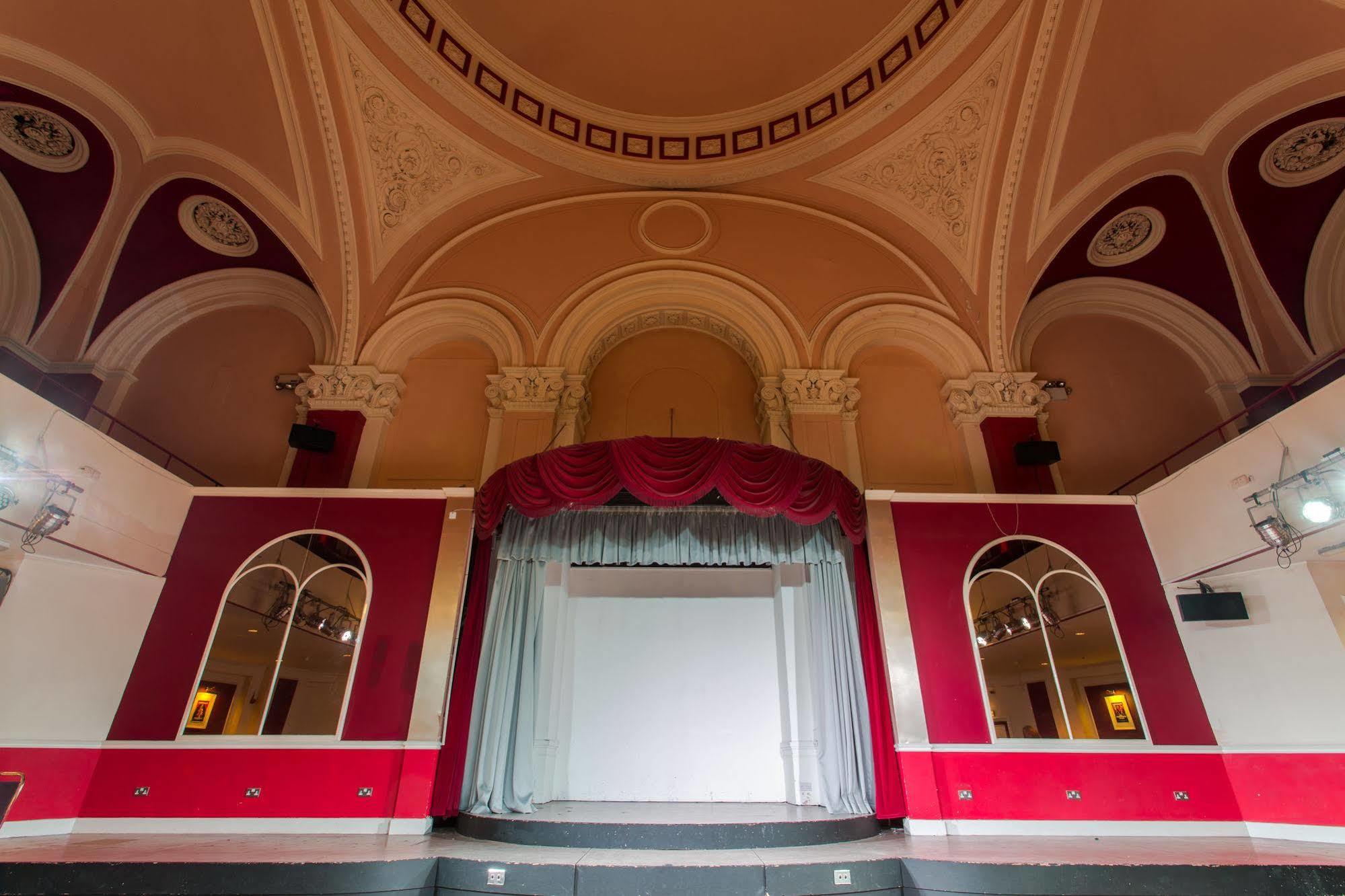 The Grand Scarborough Hotel Exterior photo